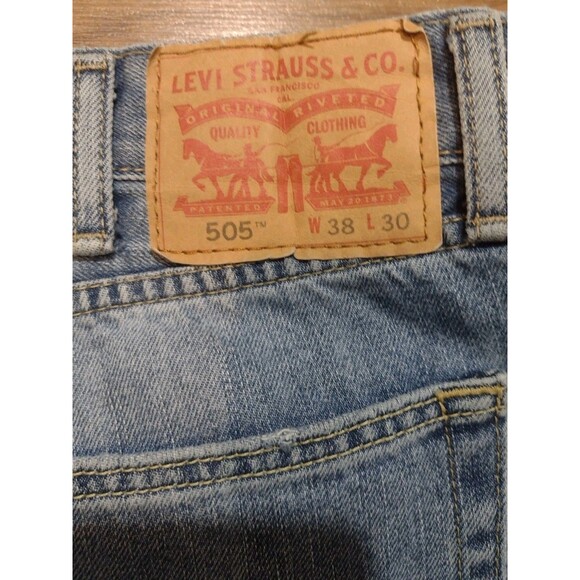 Levi's 505 Jeans Mens 38x30 Blank Red Tab Light Wash Denim Straight - Picture 6 of 11